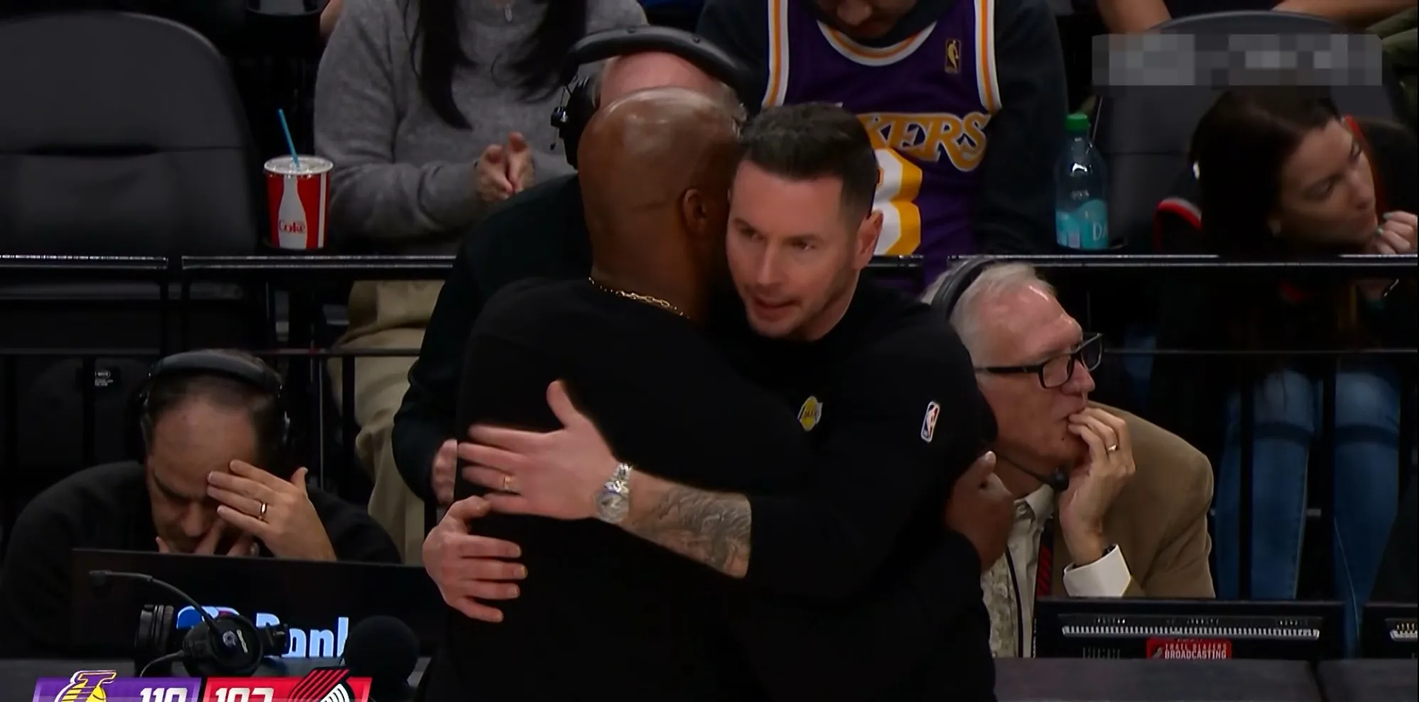 九游欢乐APP：湖人队新赛季：雷迪什表示将提升组织能力的简单介绍