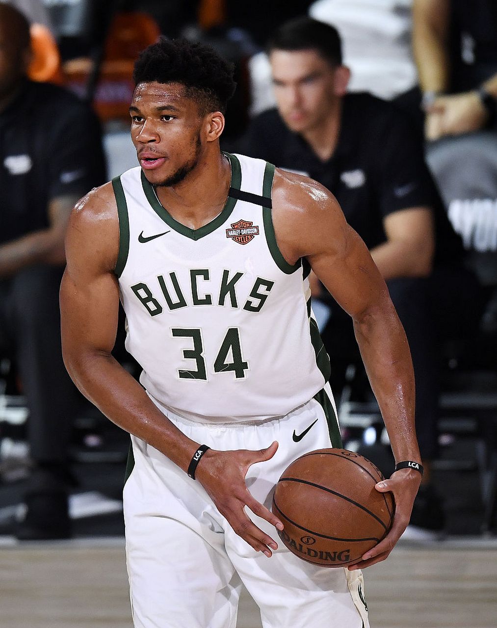 关于九游欢乐APP:雄鹿队新赛季:字母哥能否再次统治联盟,带领球队重返巅峰?的信息 关于九游欢乐APP:雄鹿队新赛季:字母哥能否再次统治联盟,带领球队重返巅峰?的信息