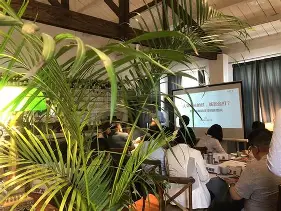 包含jiuyou.com:《Minecraft》竞赛评分系统解析，公平与创意的平衡的词条