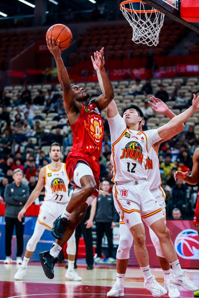 关于九游欢乐平台:中国男篮历史上的经典对手:回顾那些充满激情与对抗的比赛的信息 关于九游欢乐平台:中国男篮历史上的经典对手:回顾那些充满激情与对抗的比赛的信息