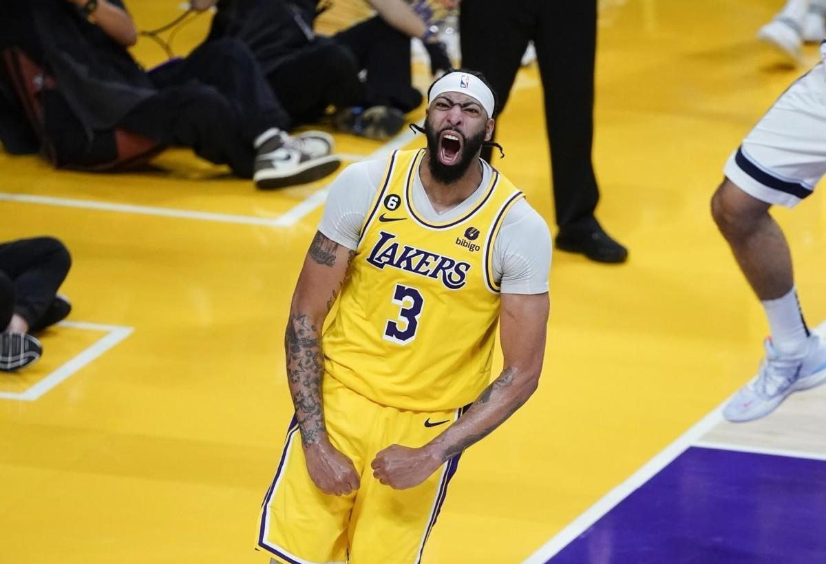 九游欢乐APP：湖人队新赛季：海斯表示将提升防守效率