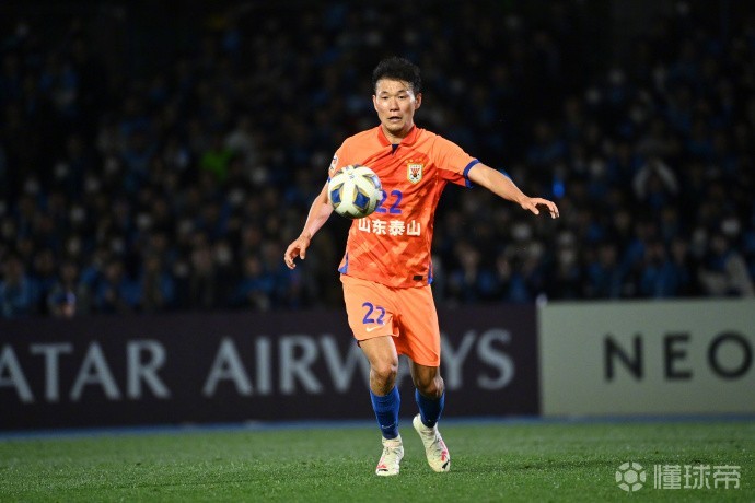 九游欢乐官方网站：中国女足新星王雪梅亚洲杯首秀，表现抢眼