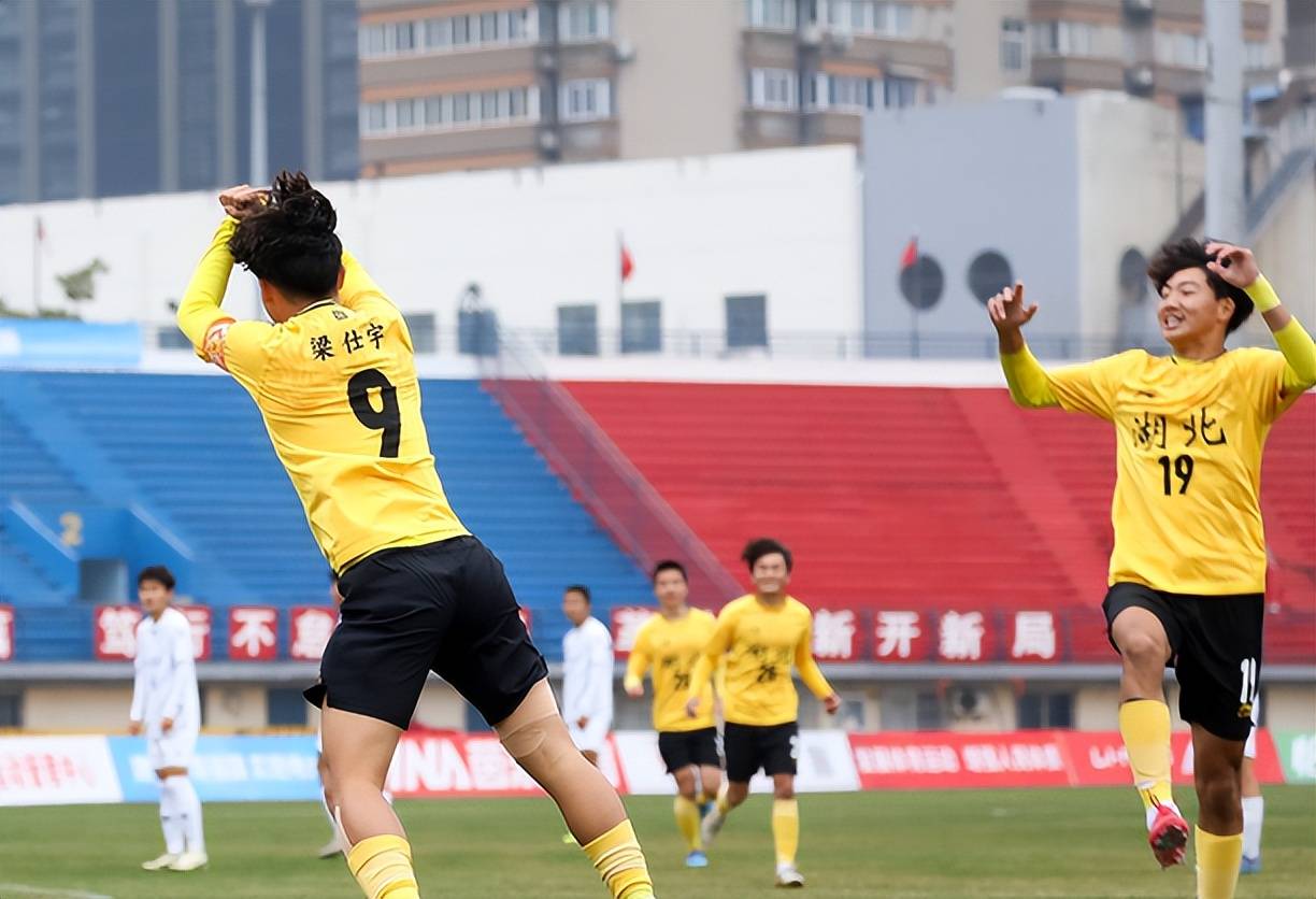 包含九游欢乐官方网站:中国足球:青训是根本,振兴靠人才的词条 包含九游欢乐官方网站:中国足球:青训是根本,振兴靠人才的词条