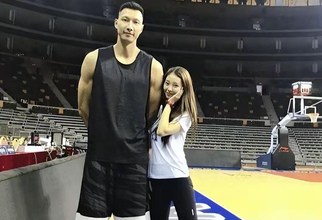 九游欢乐平台：中国男篮，归化球员政策是否应该更加开放？的简单介绍