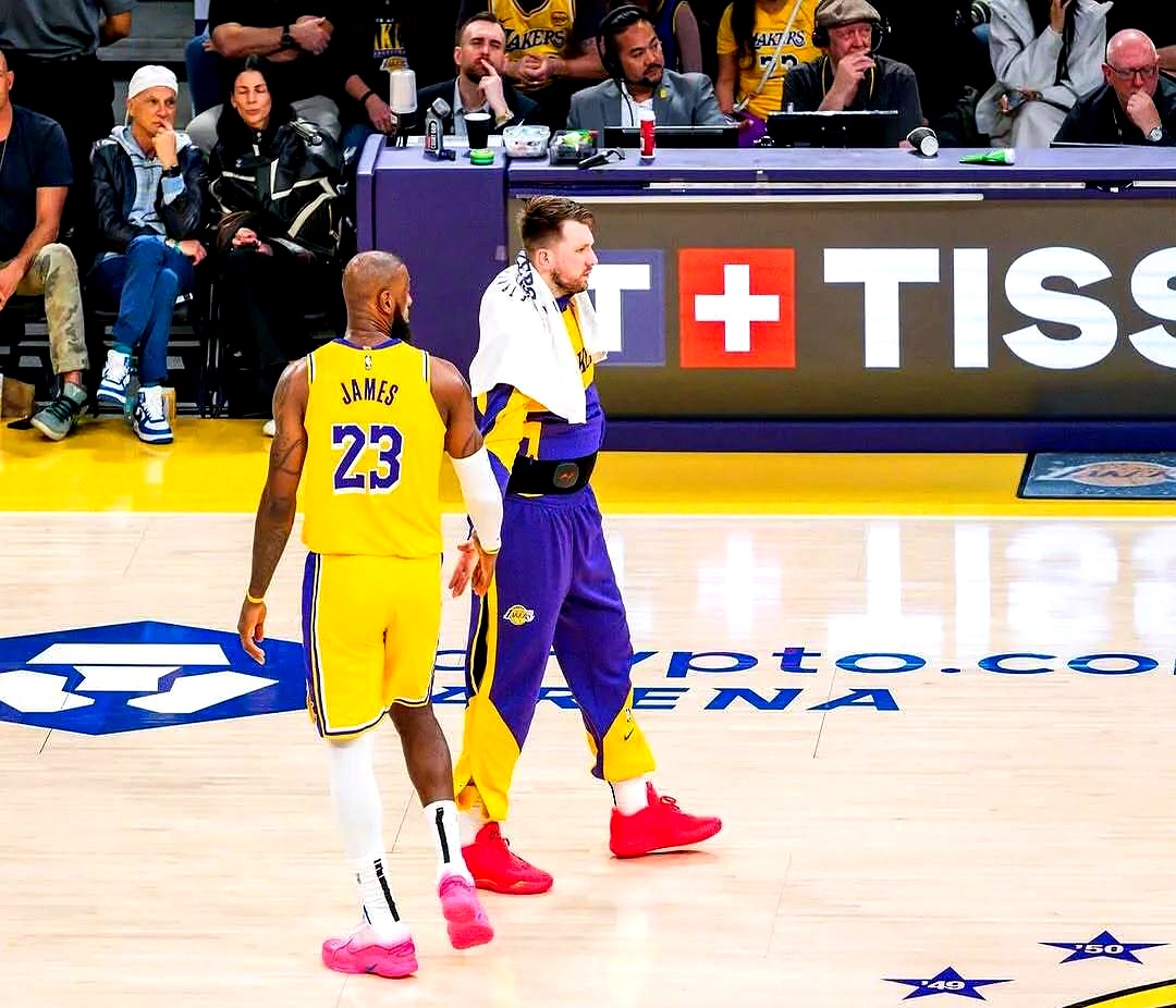 关于九游欢乐APP:凯尔特人队斯玛特：如何在新球队找到自己的位置？的信息