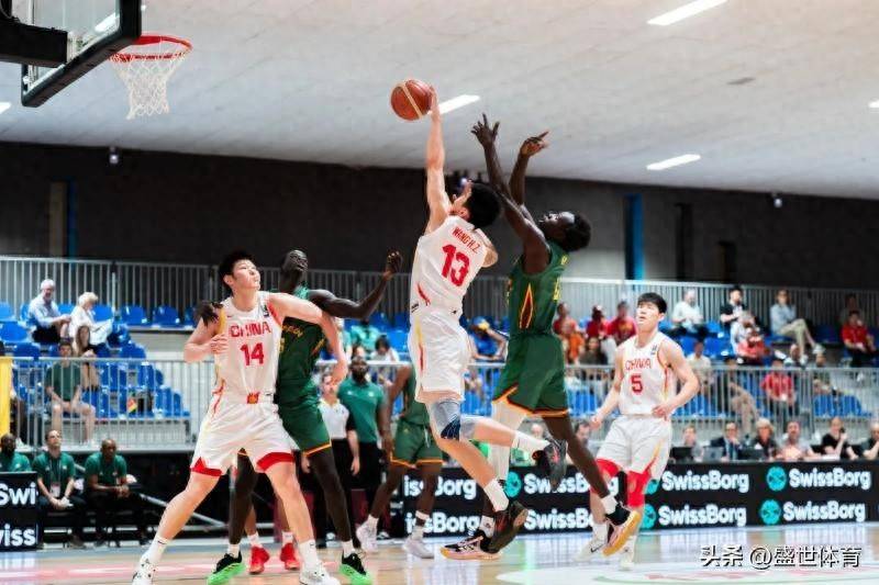 九游欢乐APP：太阳队新赛季：梅图表示将提升篮板球能力的简单介绍