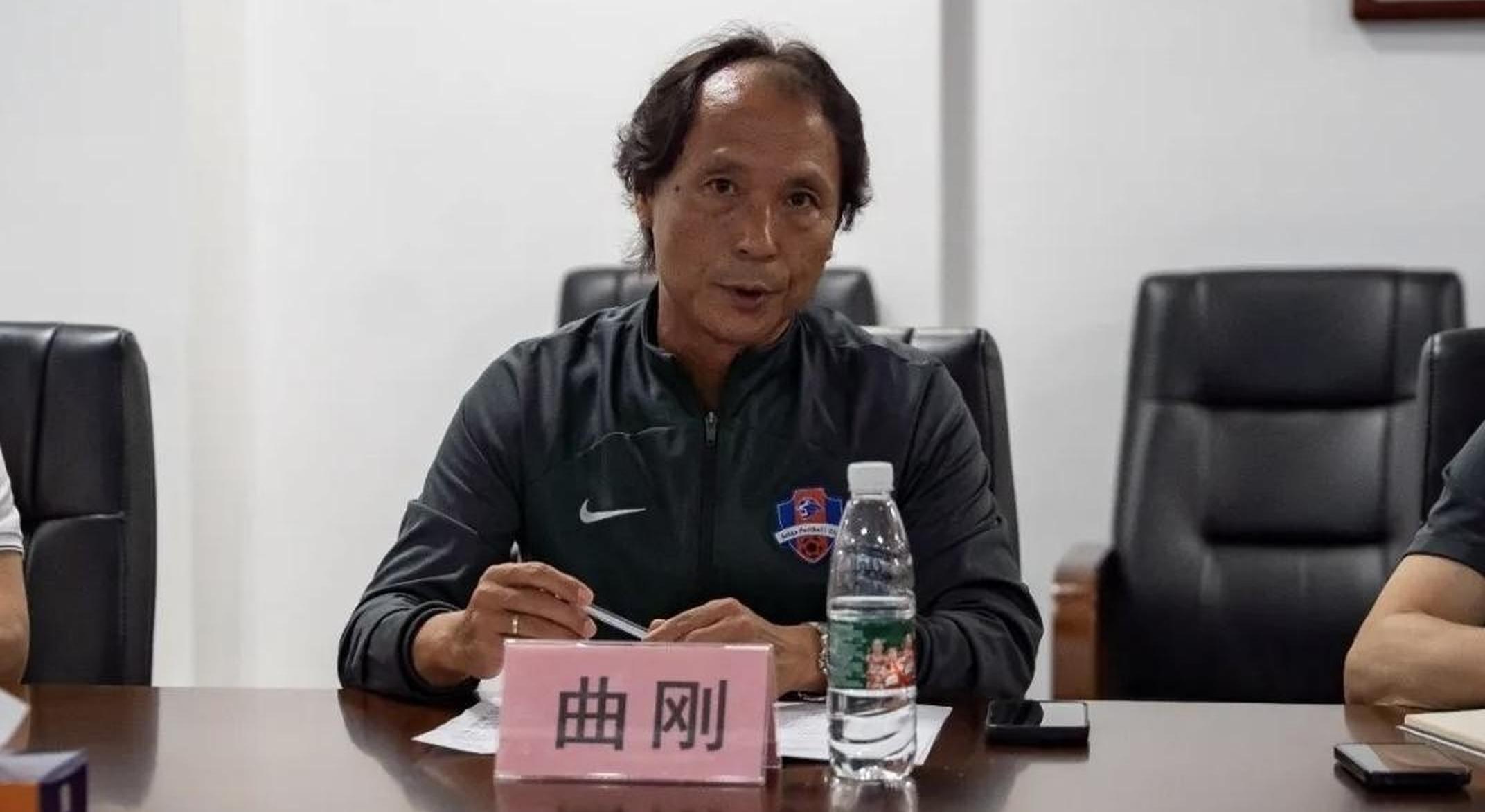 九游欢乐官方网站:中超“土帅”逆袭！本土教练能否打破外教垄断？的简单介绍