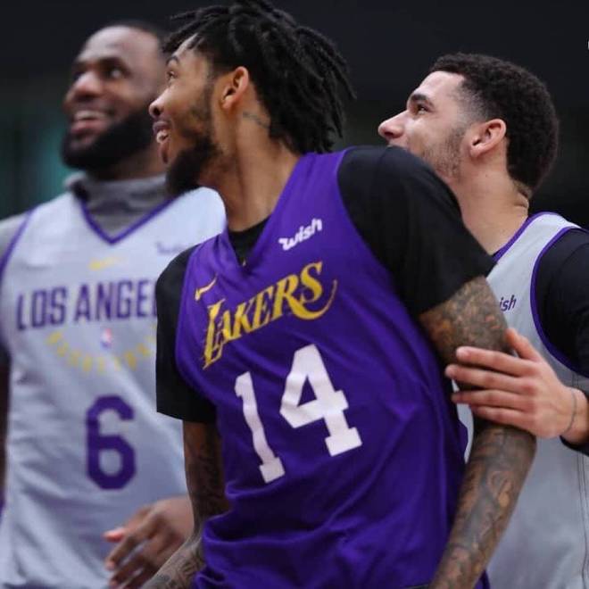 关于九游欢乐APP：凯尔特人队季前赛：米哈伊柳克展现投射能力，争夺轮换位置的信息